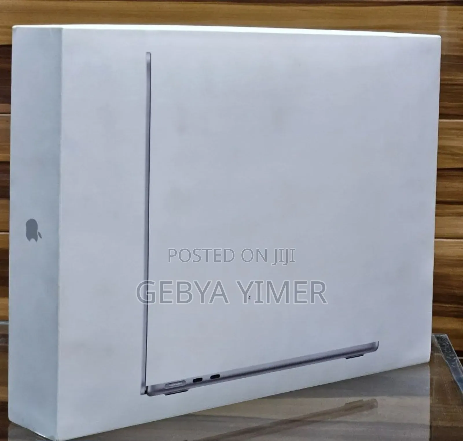 New Laptop Apple MacBook Air 2025 M4 13-Inch 16GB Apple M4 SSD 1T