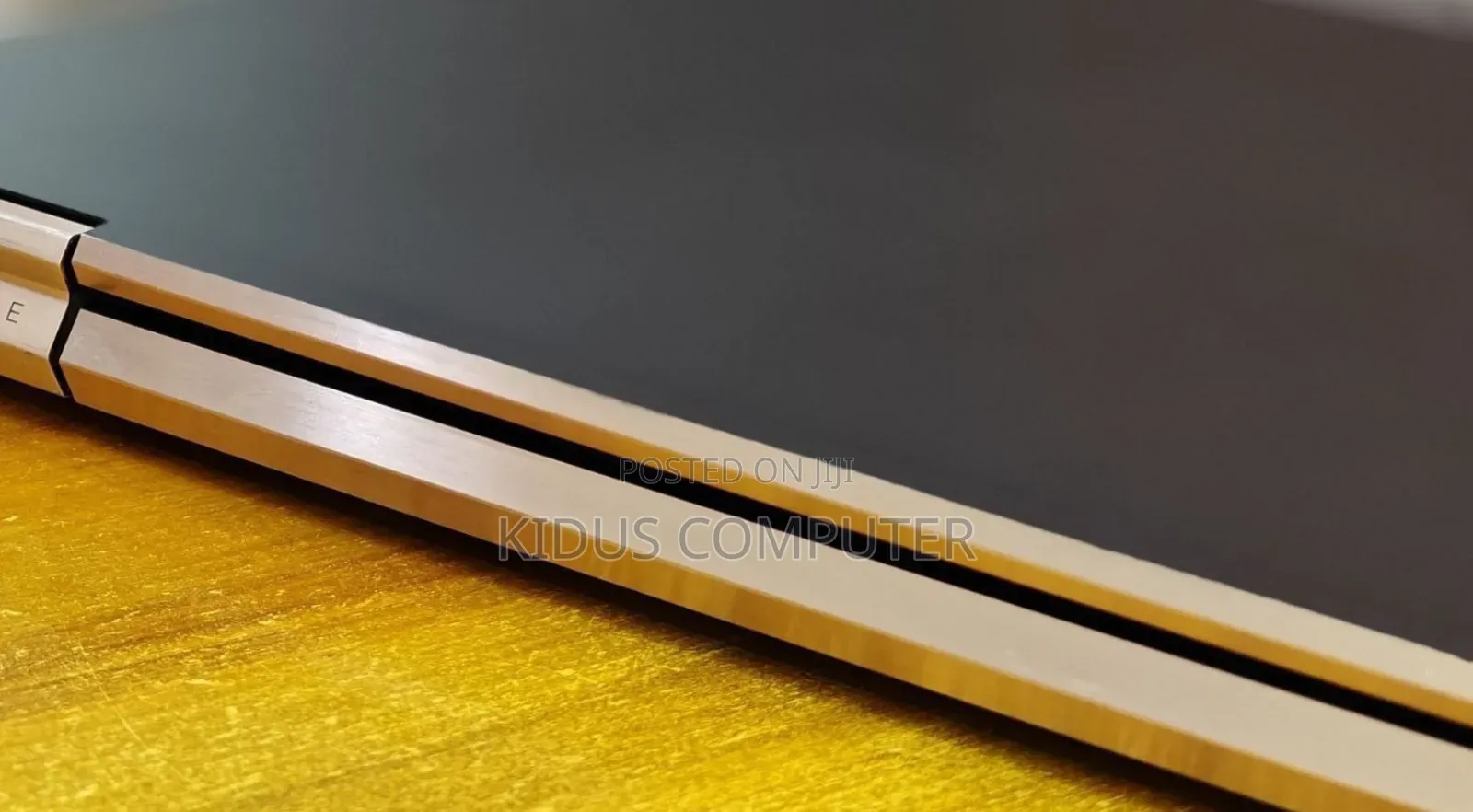 New Laptop HP Spectre 16GB Intel Core I7 SSD 512GB
