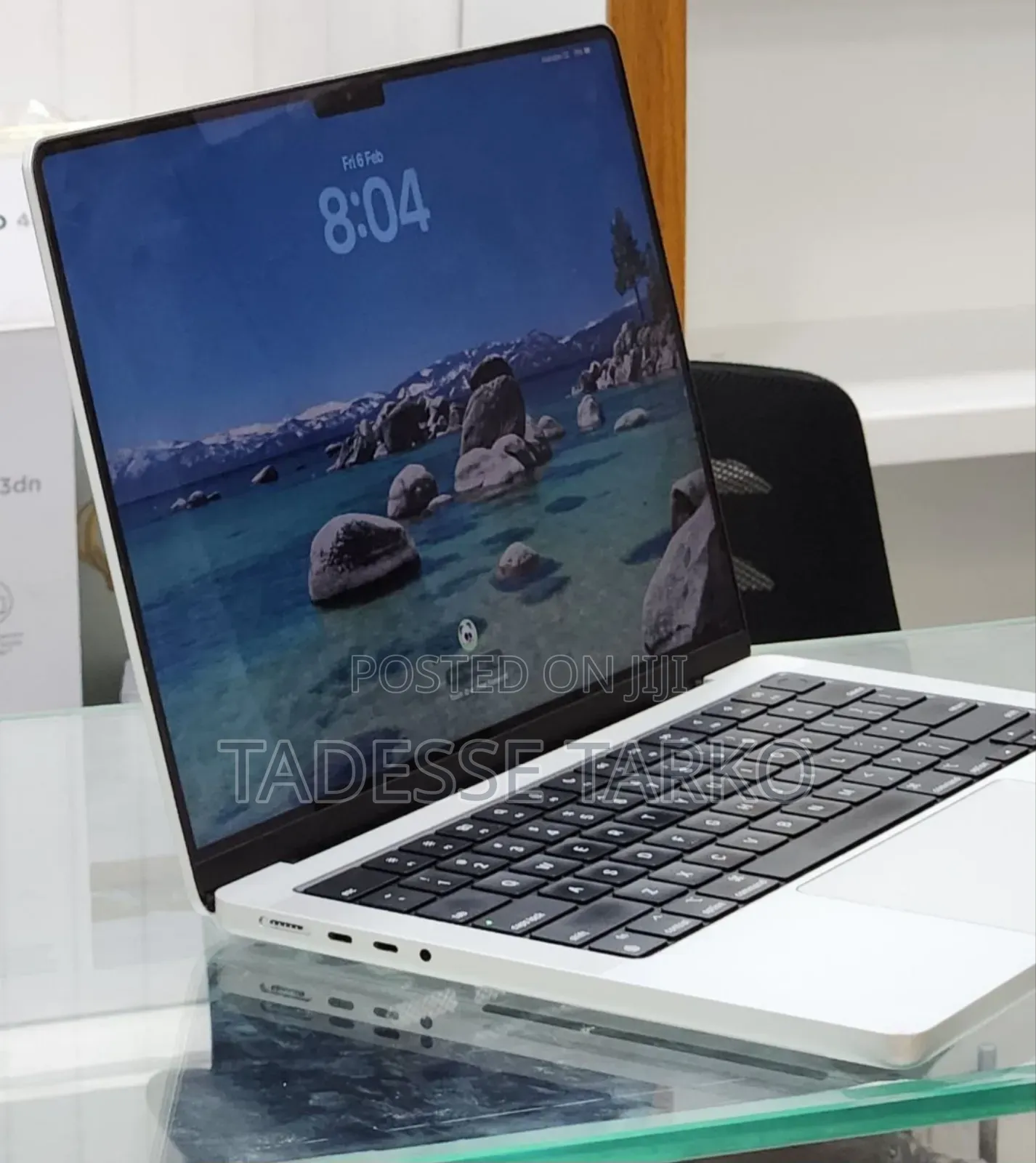 New Laptop Apple MacBook Pro 2021 M1 16GB Apple M1 Pro SSD 512GB