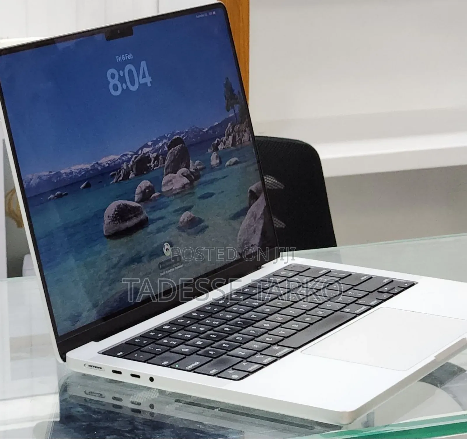 New Laptop Apple MacBook Pro 2021 M1 16GB Apple M1 Pro SSD 512GB