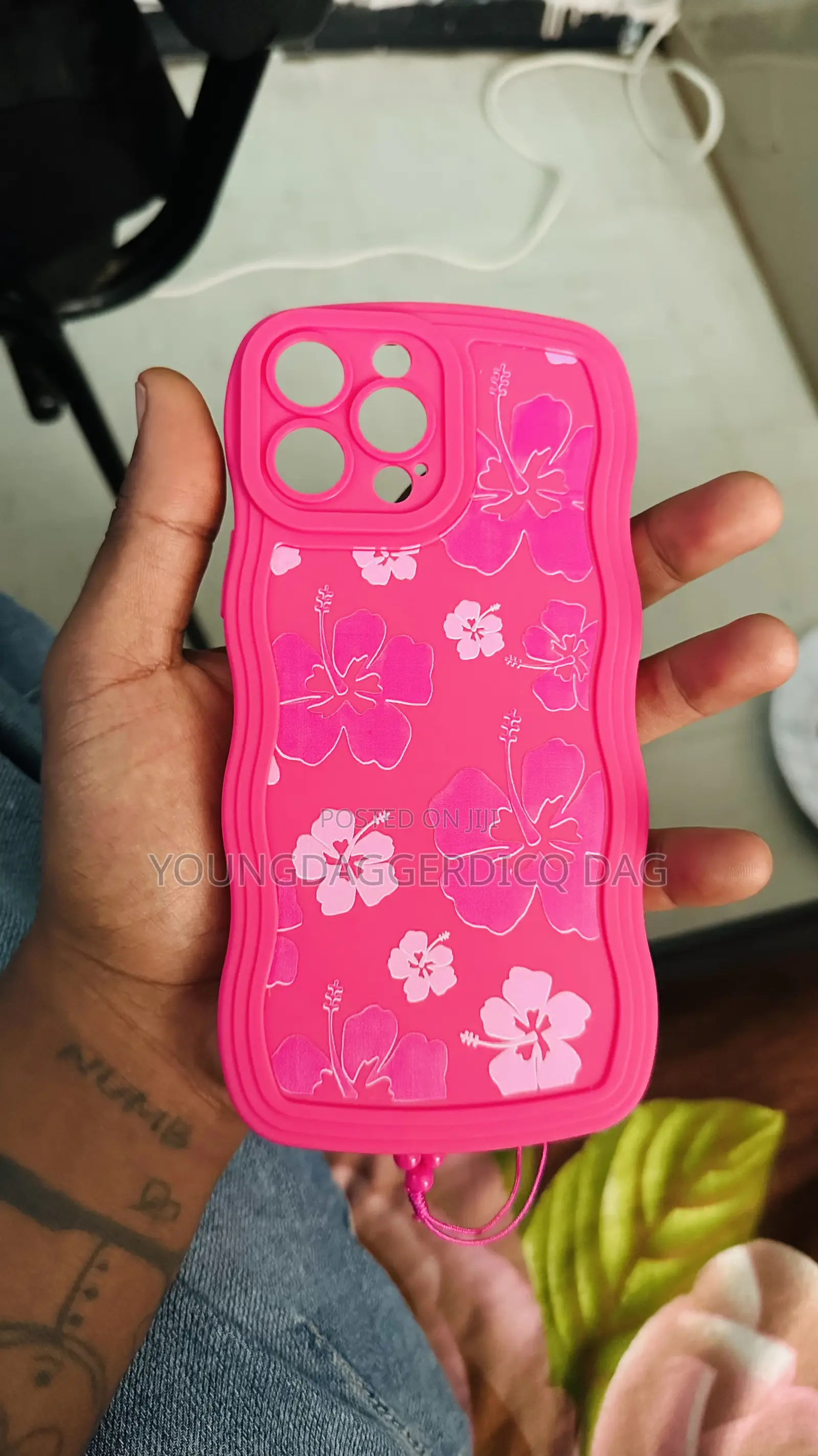 iPhone 13 Pro Max Cover