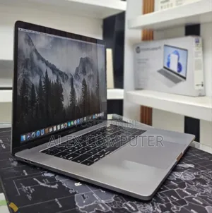 New Laptop Apple MacBook Pro 2019 16GB Intel Core I9 SSD 512GB