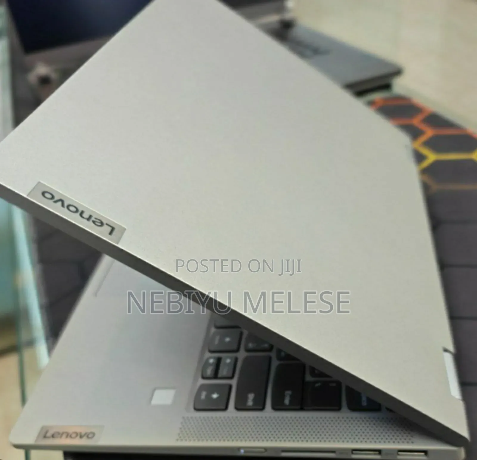 New Laptop Lenovo IdeaPad Flex 14 8GB AMD Ryzen 5 SSD 512GB