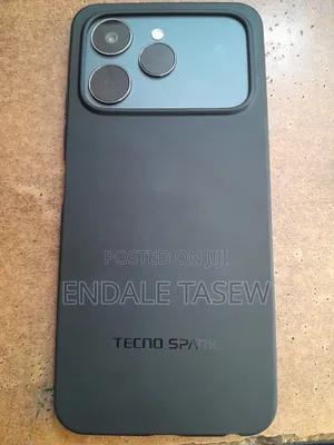 New Tecno Spark 40 128 GB Silver