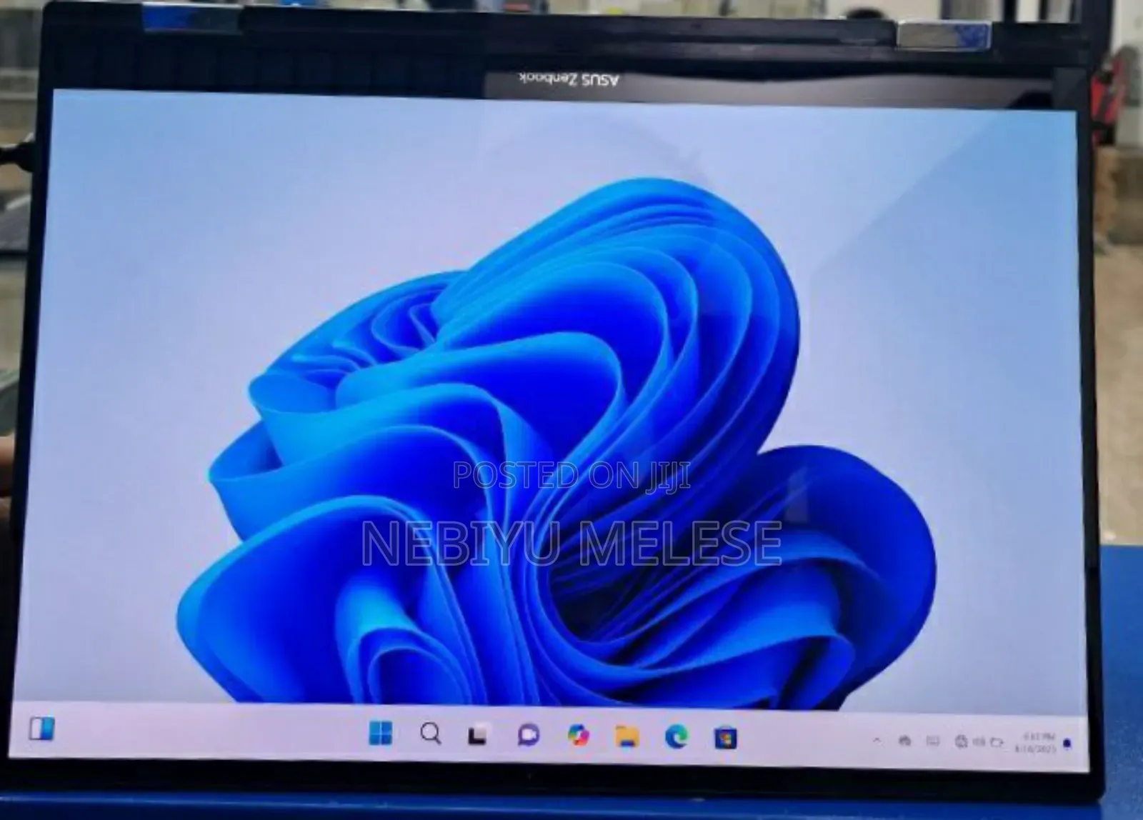 New Laptop Asus ZenBook Flip 14 UX461UN 16GB Intel Core I7 SSD 512GB