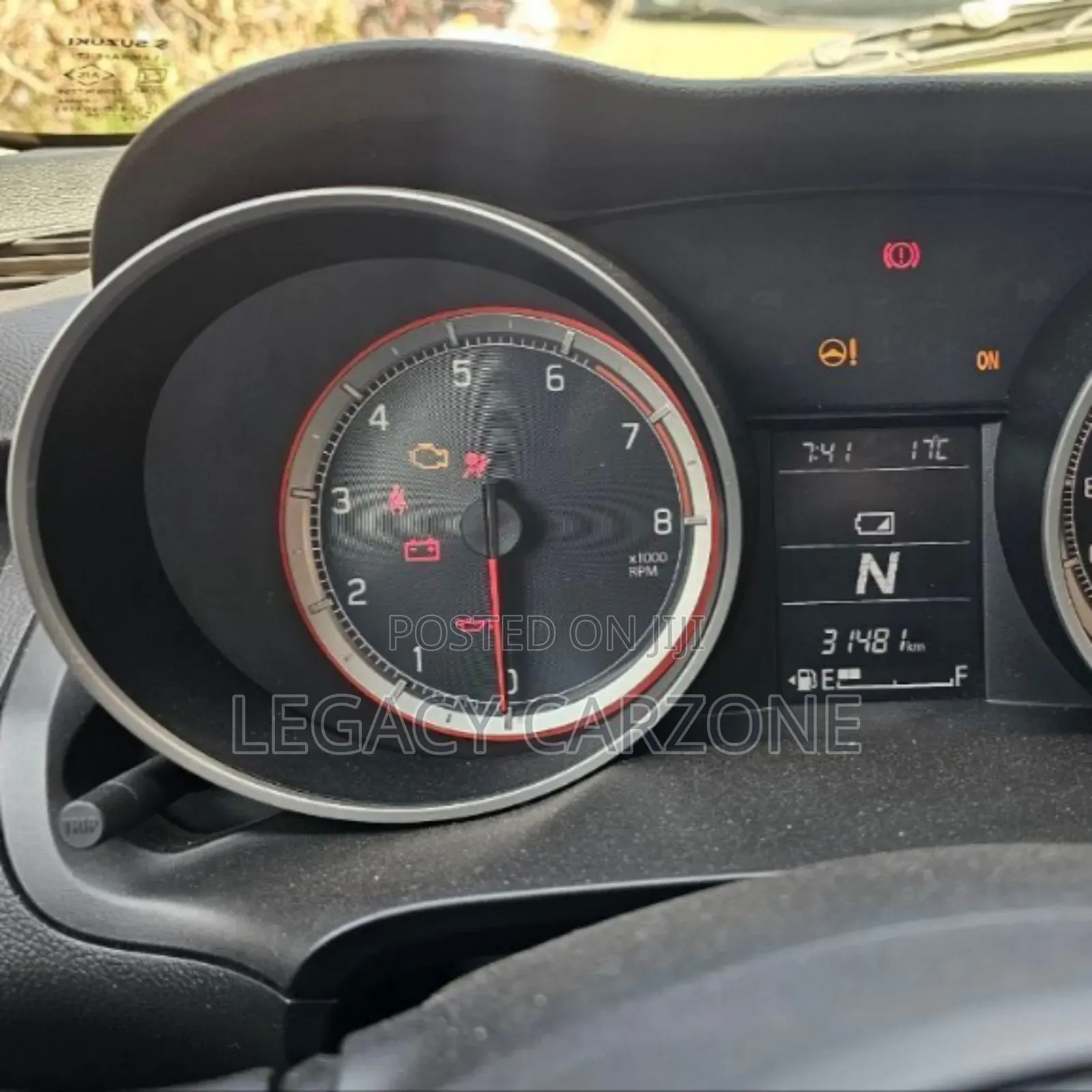 Suzuki Swift 2021 Brown