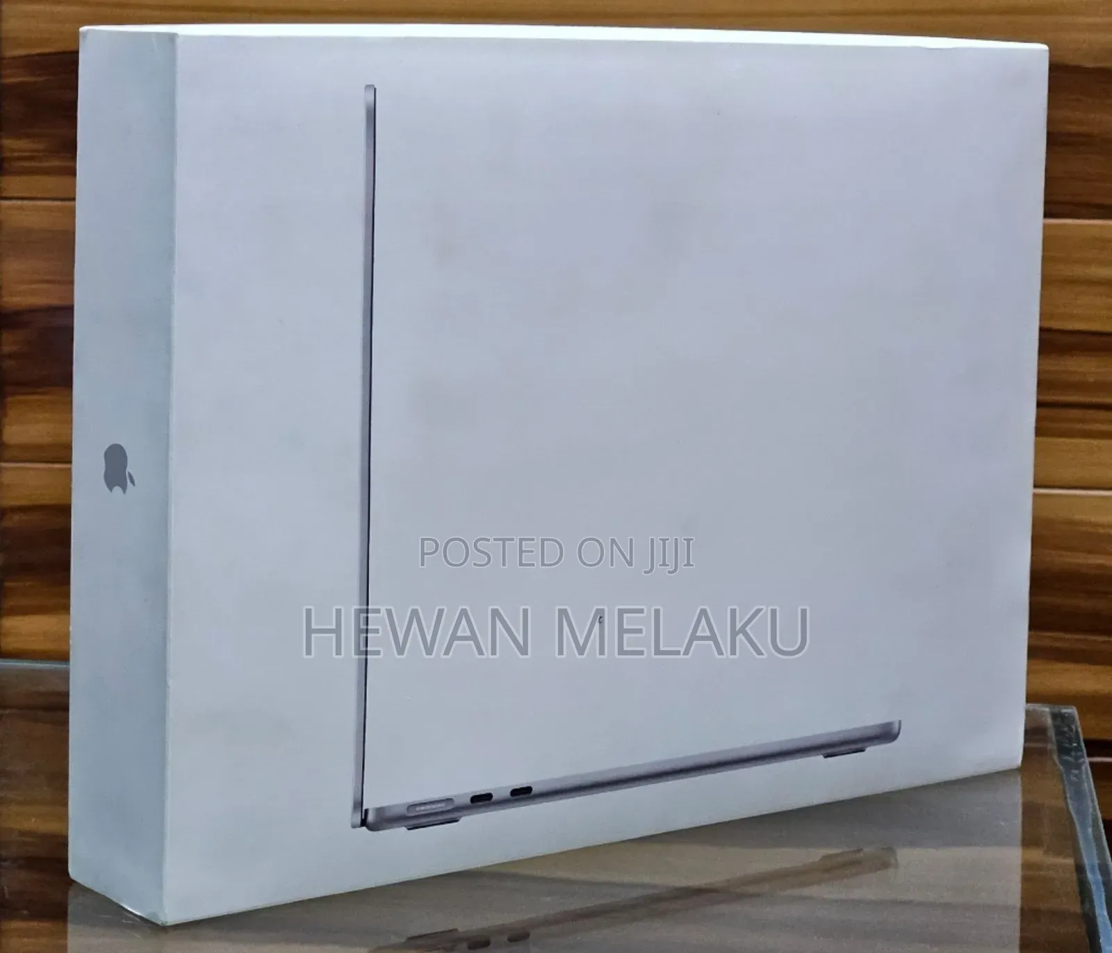 New Laptop Apple MacBook Air 2025 M4 13-Inch 16GB Apple M4 SSD 1T