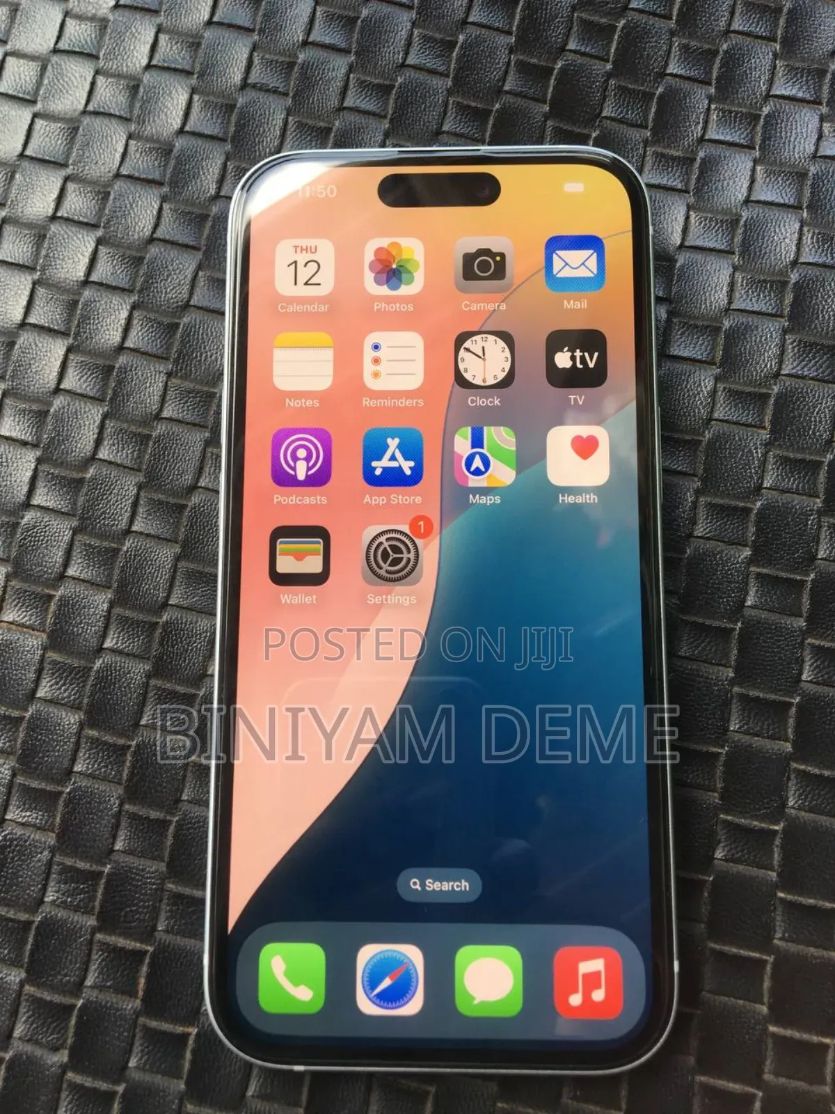 New Apple iPhone 15 128 GB White