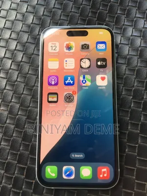 New Apple iPhone 15 128 GB White