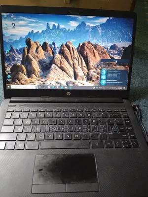 Laptop HP 14-Ep0063 4GB Intel Core I5 SSD 500GB