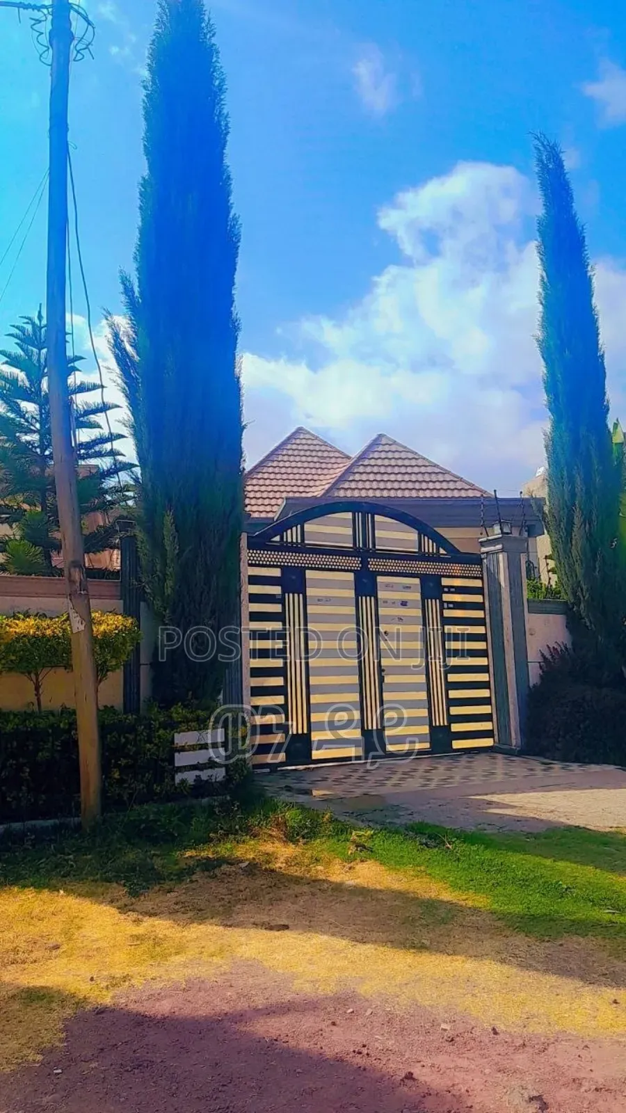 3bdrm Villa in Bole for sale