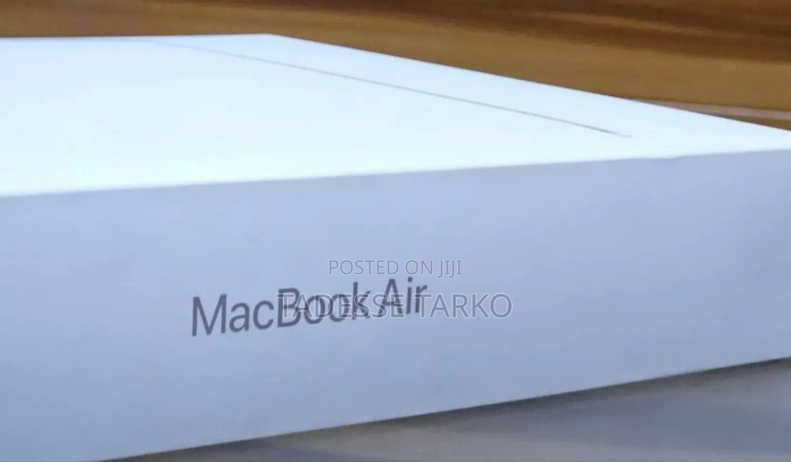 New Laptop Apple MacBook Air 2025 M4 13-inch 16GB Apple M4 SSD 1T