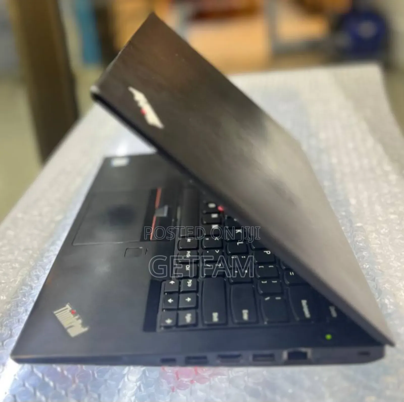New Laptop Lenovo ThinkPad Yoga 8GB Intel Core I5 SSD 256GB