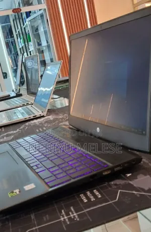 New Laptop HP Spectre 8GB Intel Core I5 HDD 500GB