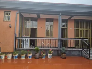 Furnished 3bdrm Villa in Yeka for sale