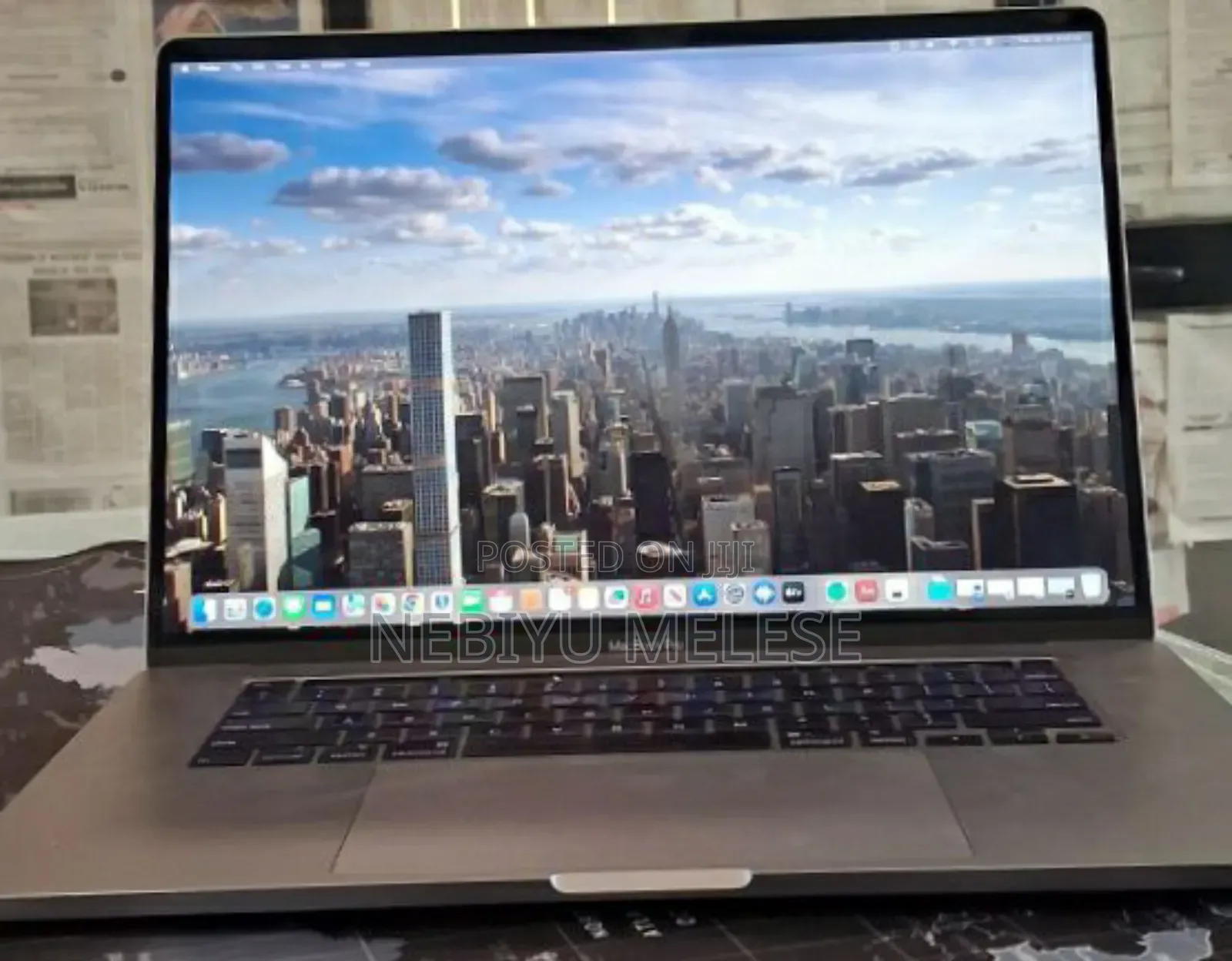 New Laptop Apple MacBook Pro 2019 32GB Intel Core I7 SSD 512GB