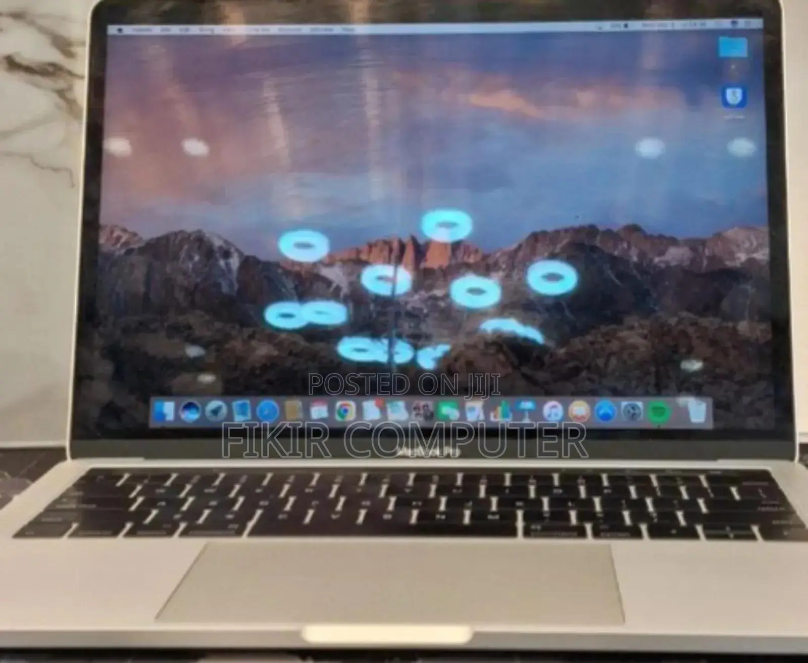 New Laptop Apple MacBook Pro 2016 8GB Intel Core I5 SSD 256GB