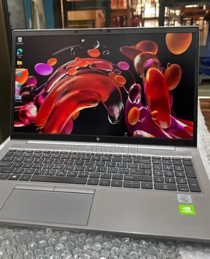 New Laptop HP ZBook 14u G4 16GB Intel Core I7 SSD 512GB