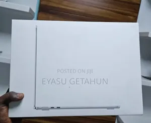 New Laptop Apple MacBook Air 2025 M4 13-Inch 16GB Apple M4 SSD 1T