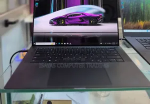 New Laptop Dell XPS 15 16GB Intel Core I7 SSD 512GB