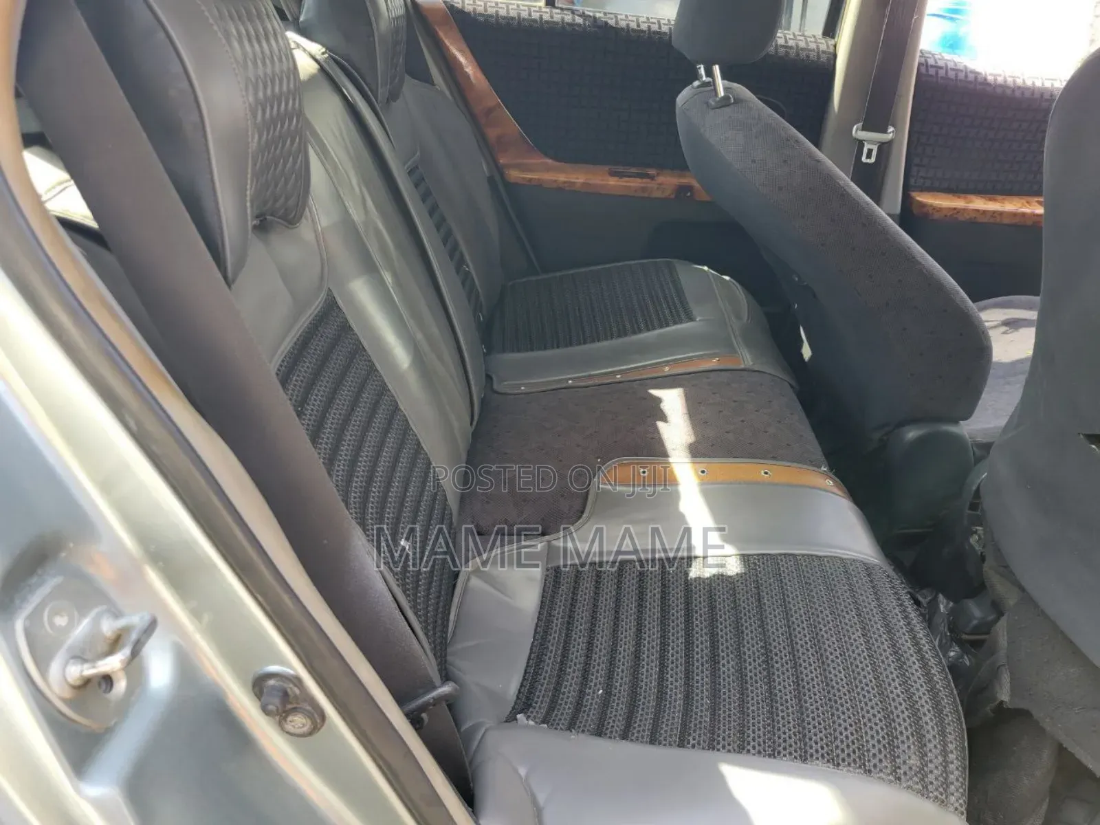 Toyota Yaris 2010 Silver