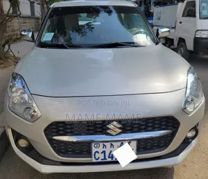 Suzuki Swift 2022 Silver