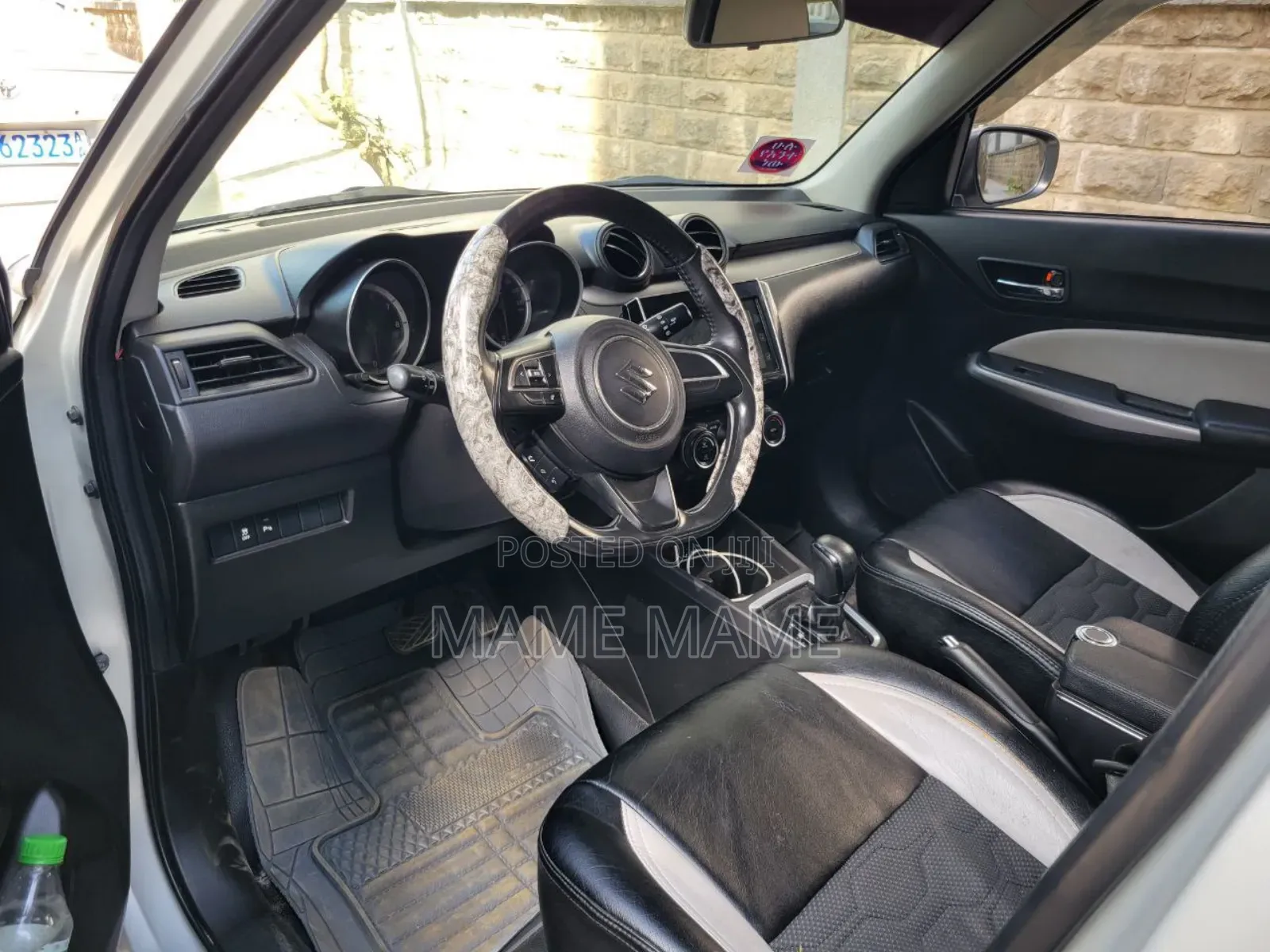 Suzuki Swift 2022 Silver