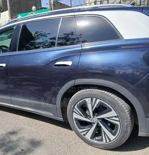 Volkswagen ID.6 2022 Black