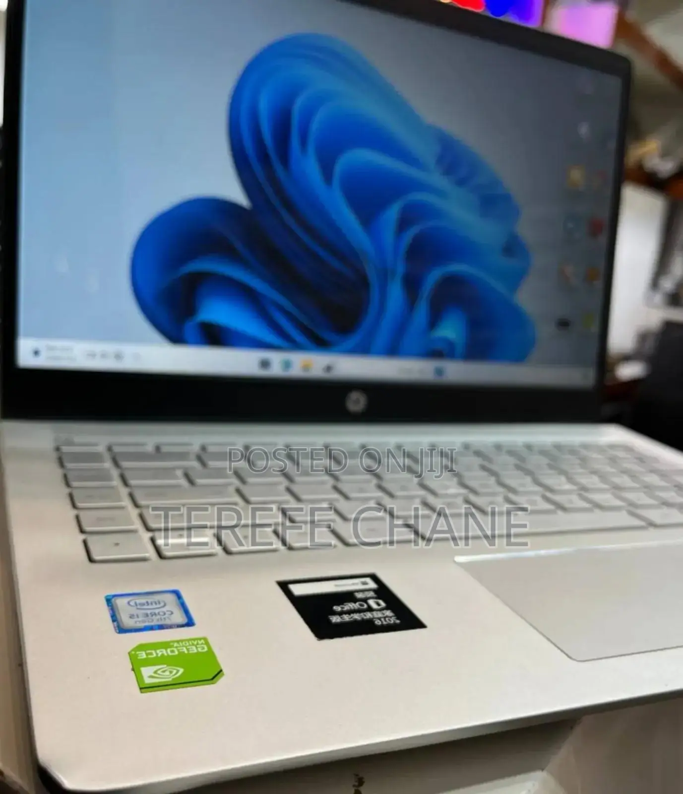 New Laptop HP Stream Notebook 8GB Intel Core I7 SSD 256GB
