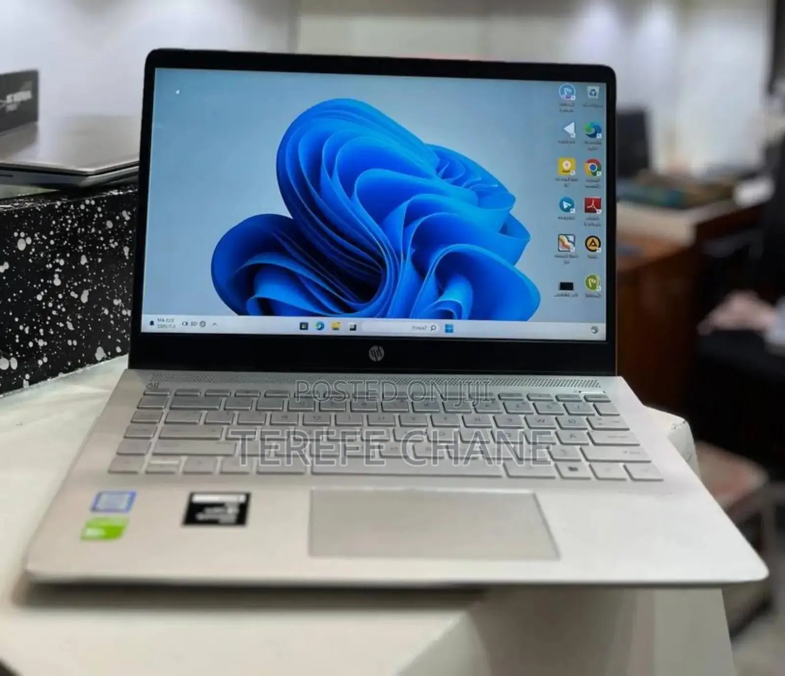 New Laptop HP Stream Notebook 8GB Intel Core I7 SSD 256GB