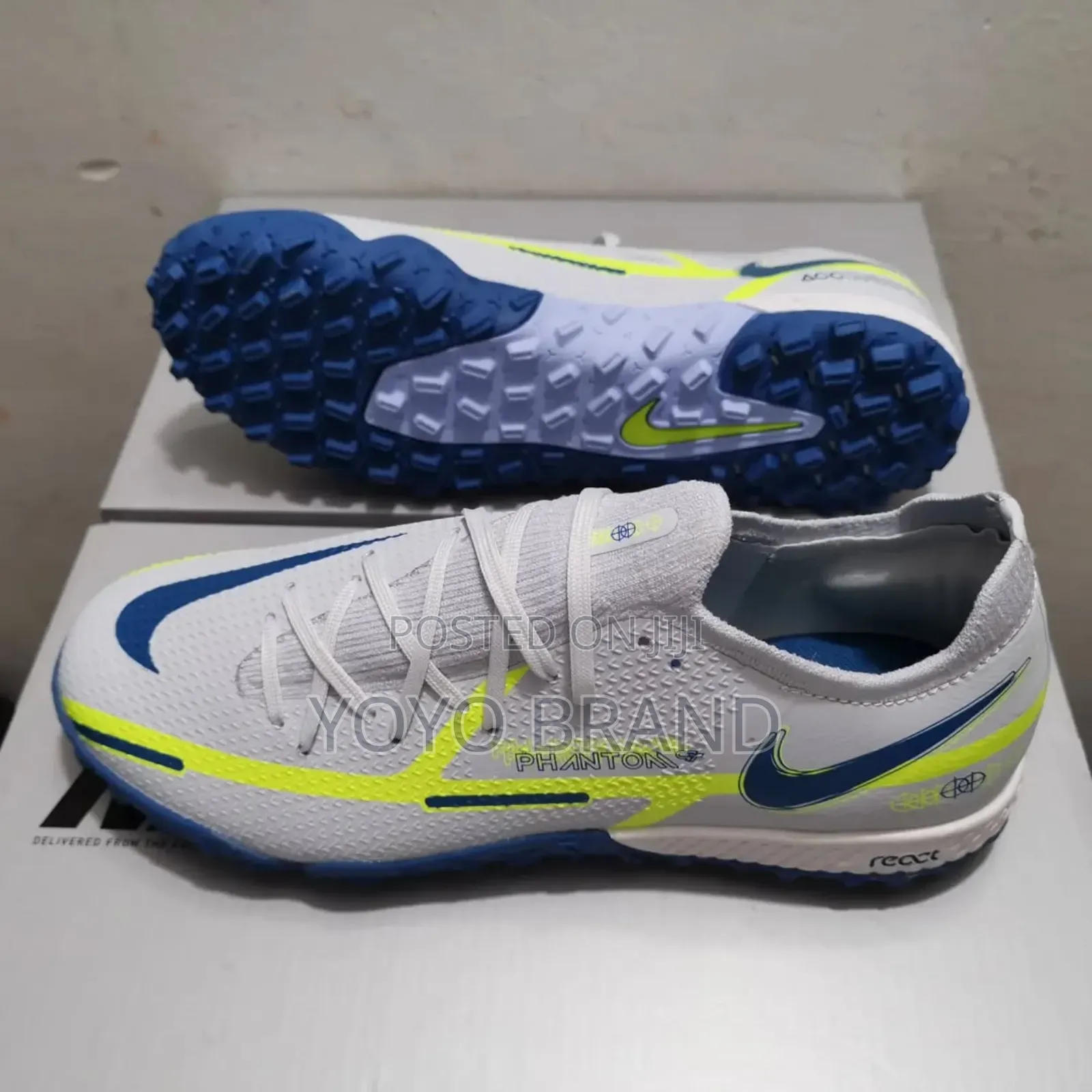 Nike Phantom Gt2 Acadamy Tf Foot Ball Shoes