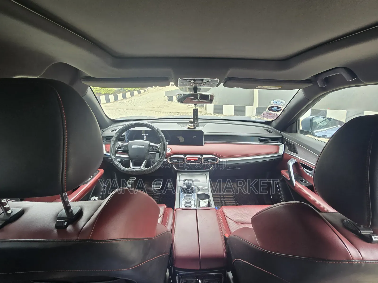 Jetour X70 Plus 1.5 7-Seater FWD 2022