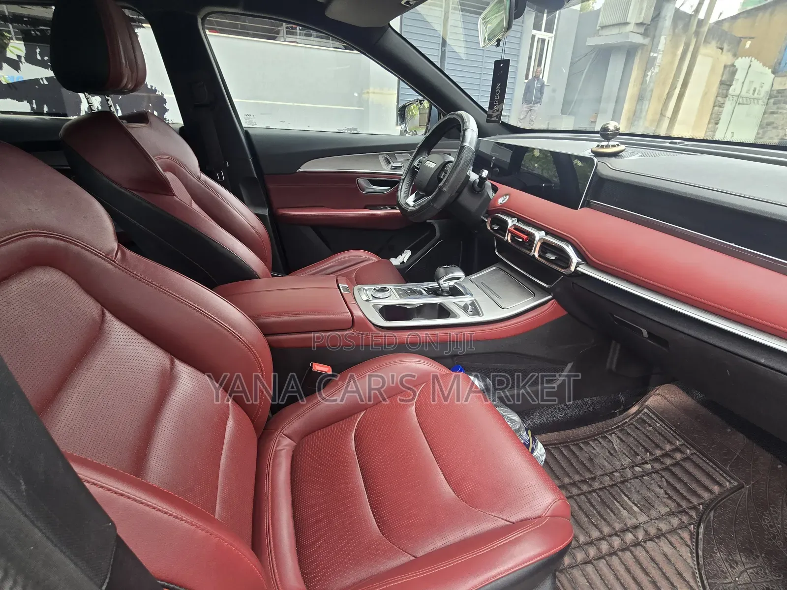 Jetour X70 Plus 1.5 7-Seater FWD 2022