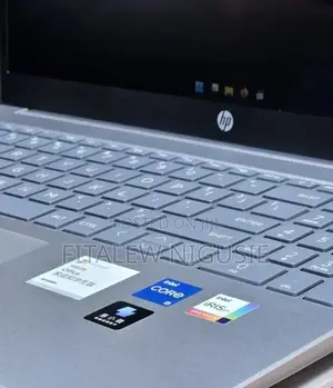 New Laptop HP Stream Notebook 16GB Intel Core i5 SSD 512GB