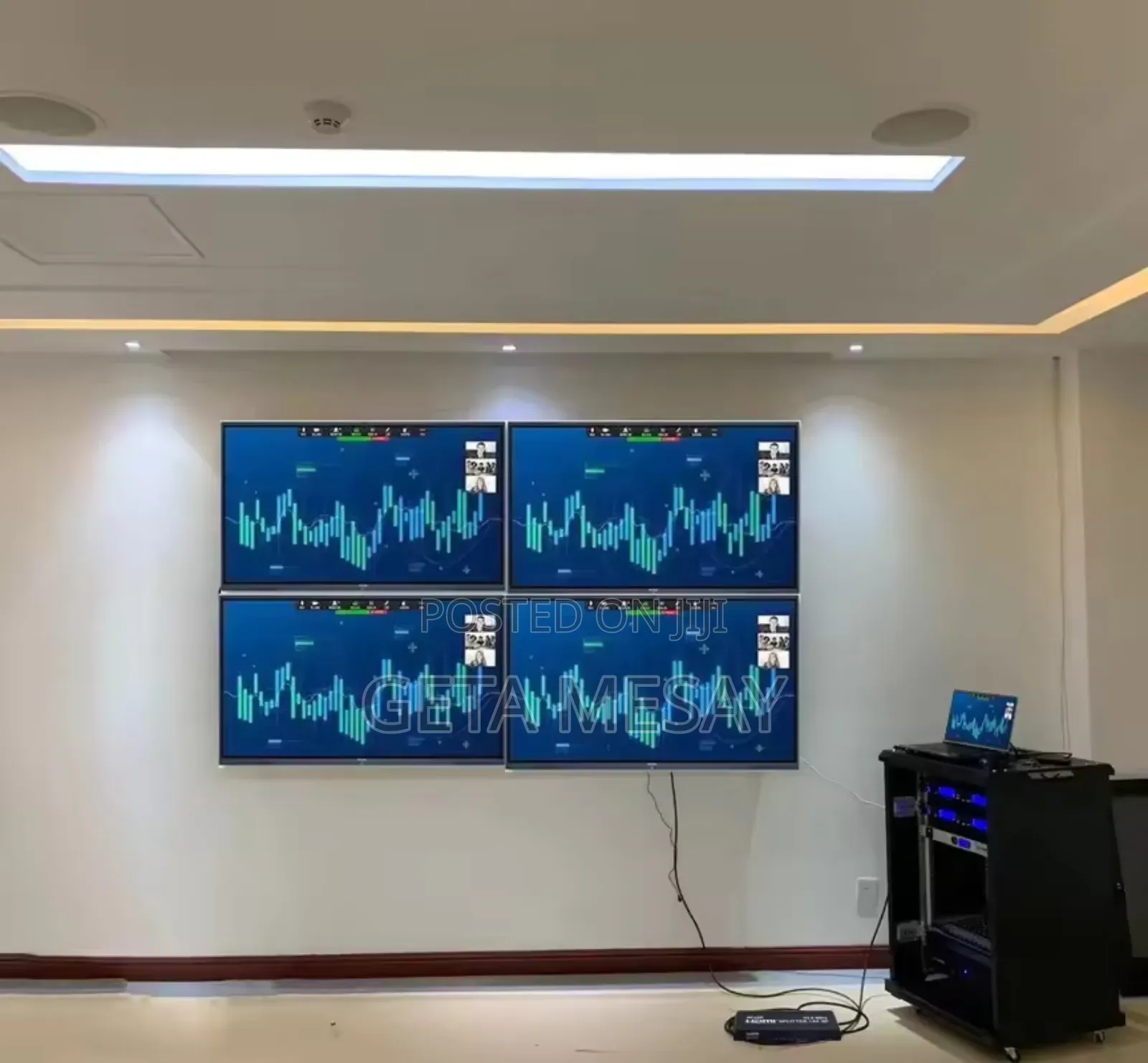 Hdmi Splitter 1-in 4-Out Signal Distribution Amplifier