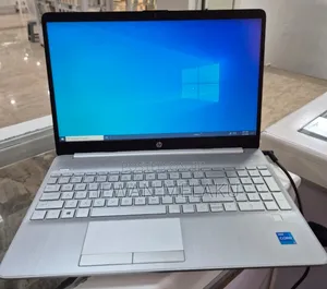 New Laptop HP Stream Notebook 8GB Intel Core I5 HDD 1T