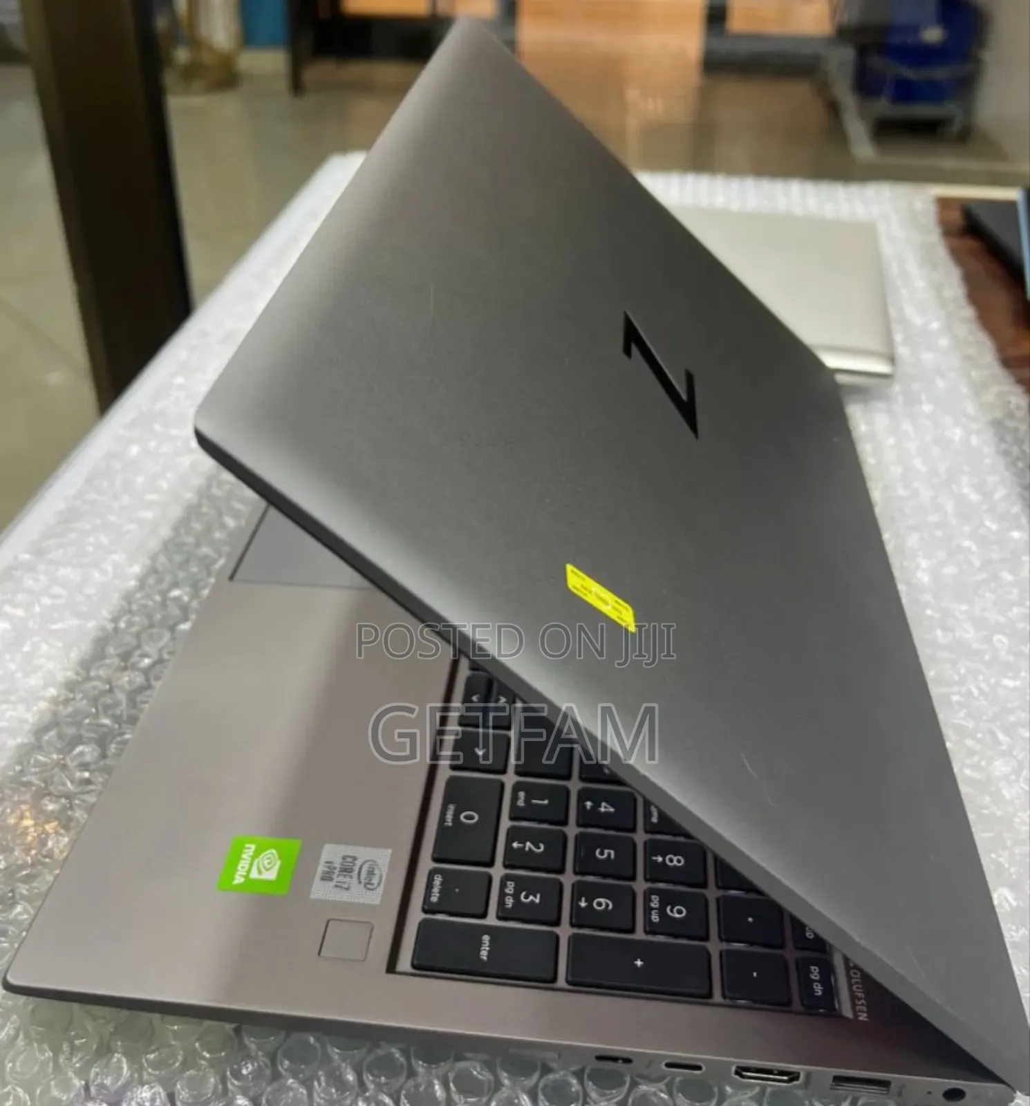 New Laptop HP ZBook Fury 17 G7 16GB Intel Core I7 SSD 512GB