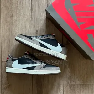 Nike Air Jordan 1 Low *Travis Mocha Fashion Sneaker