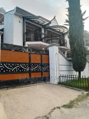 5bdrm House in Addis Abeba, Bole for sale