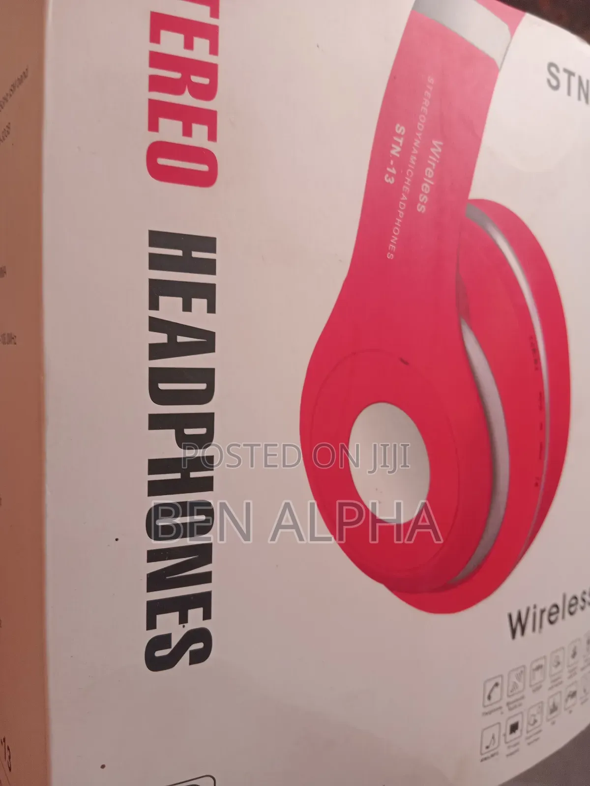 Stereotype Headset