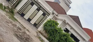 3bdrm Villa in Addis Abeba, Bole for sale