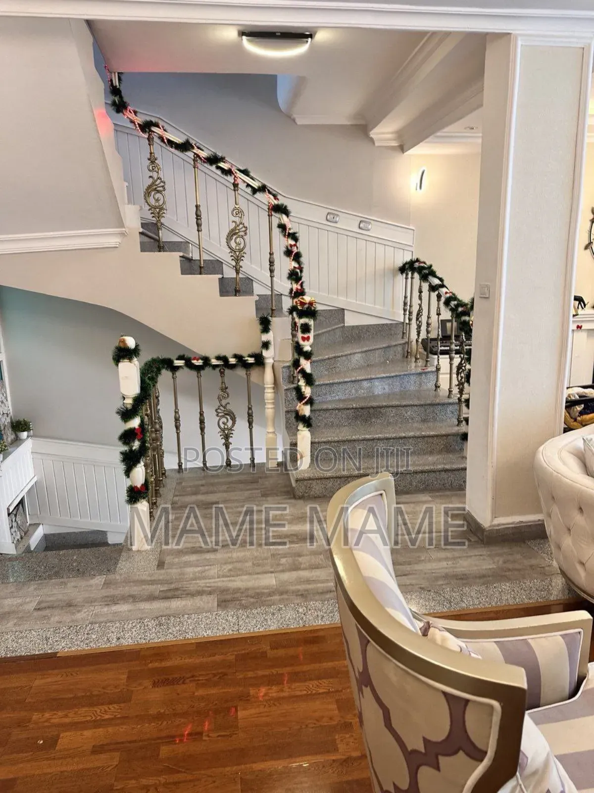 5bdrm House in Addis Abeba, Bole for sale