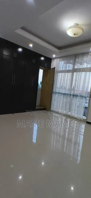 6bdrm House in Addis Abeba, Bole for sale
