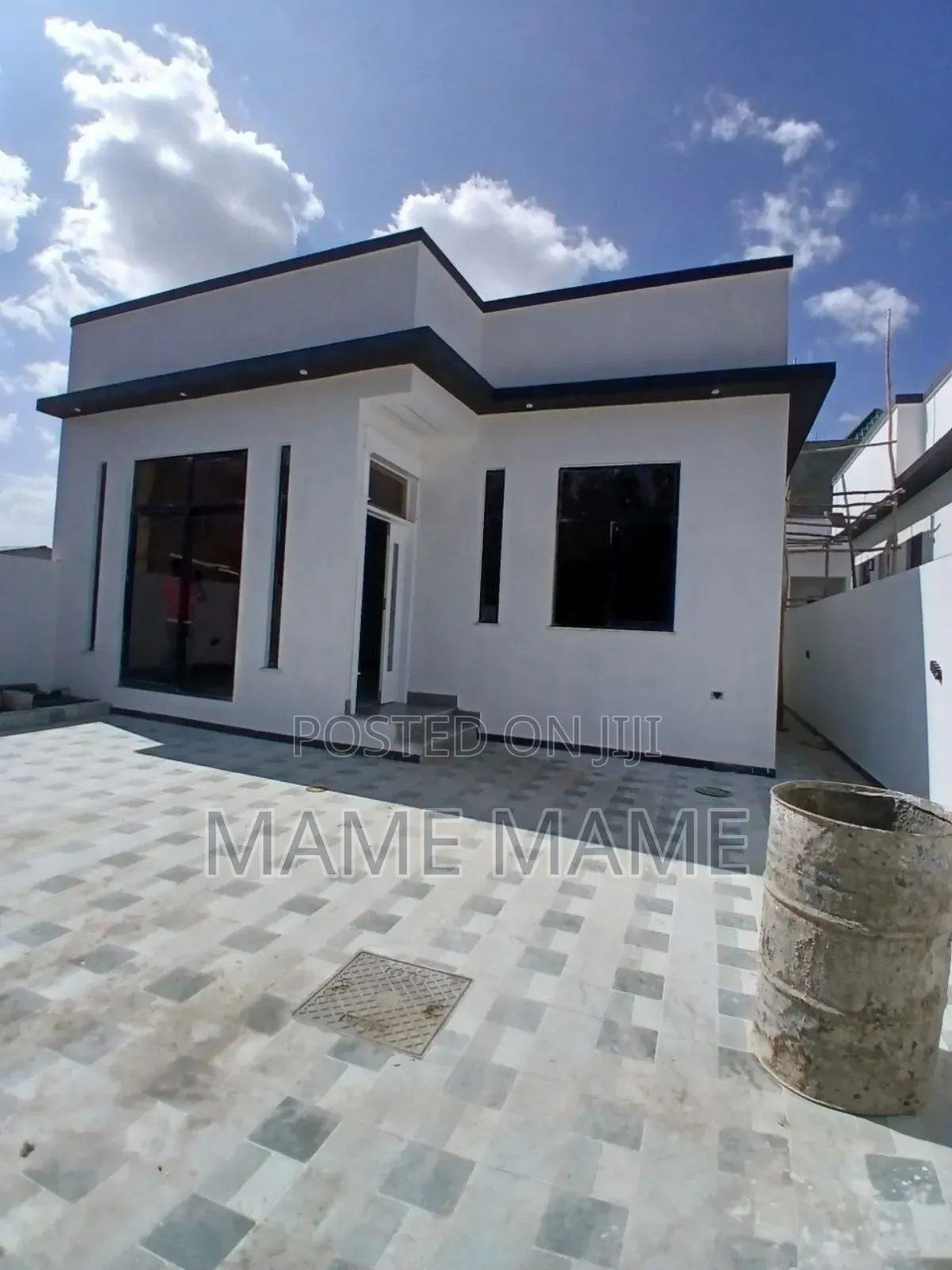 5bdrm House in Addis Abeba, Bole for sale