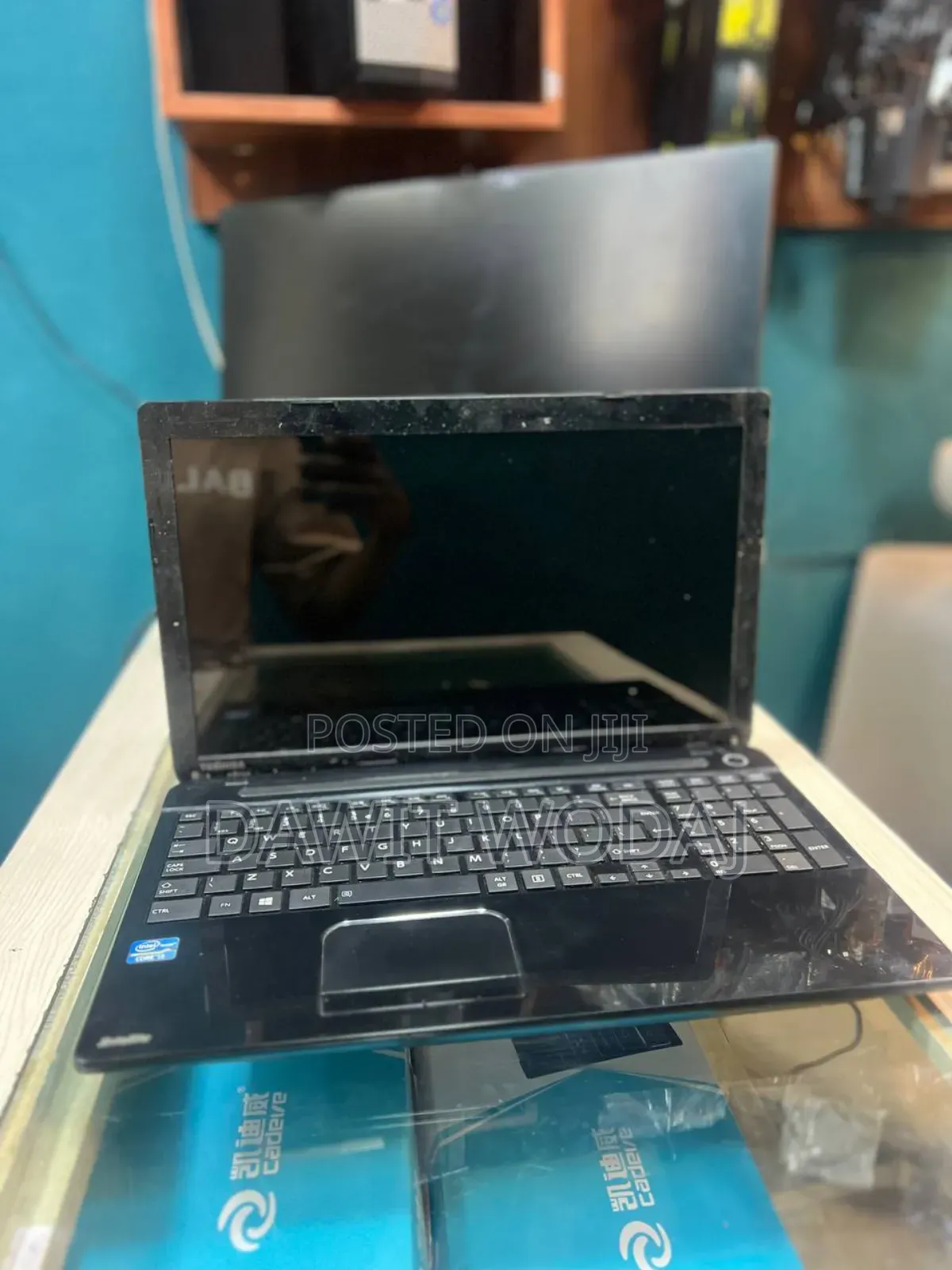 Laptop Toshiba Satellite C55 4GB Intel Core I3 HDD 500GB