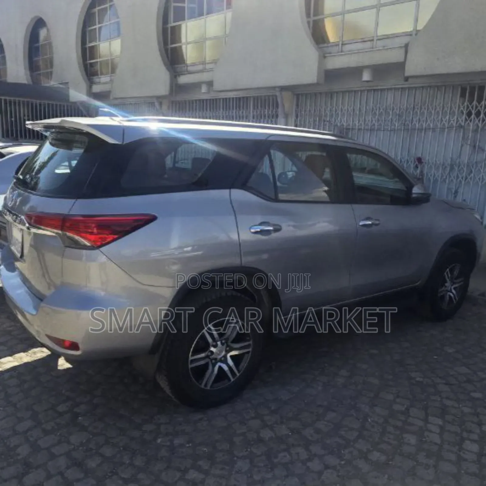 Toyota Fortuner 2018 Silver