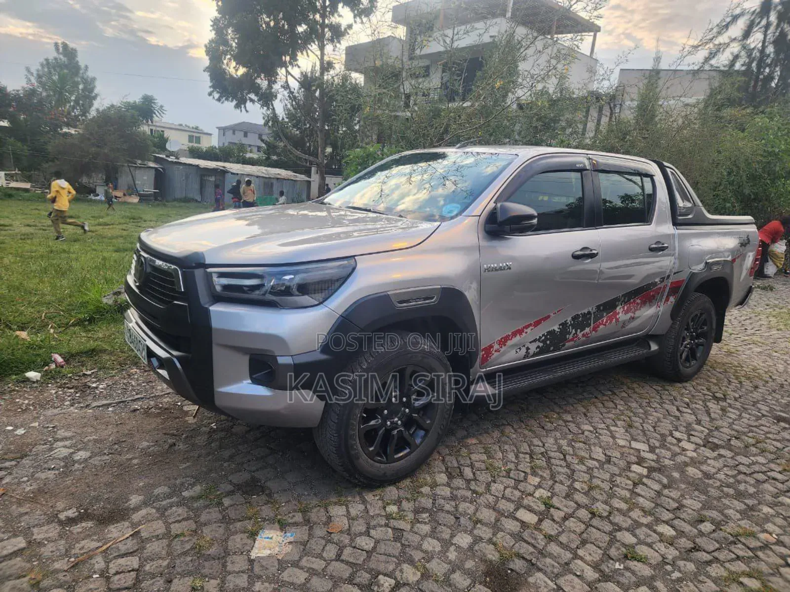 Toyota Hilux Revo Double Cab Deisel 2.8 AWD 2022 Silver