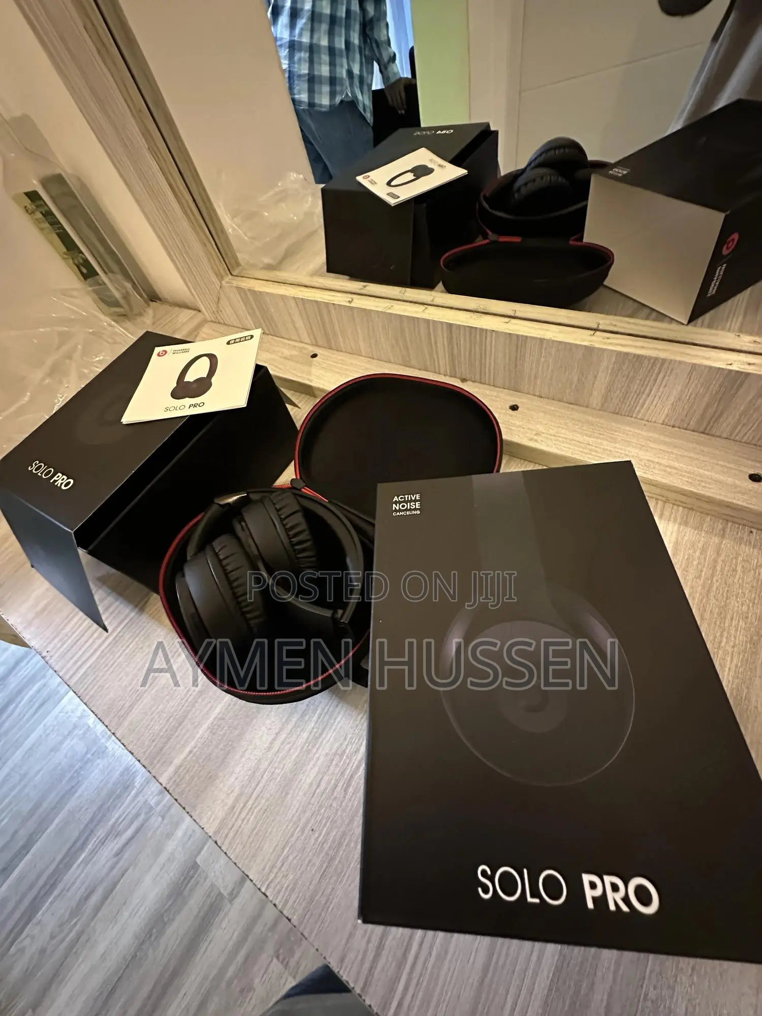 Beats Solo Pro – Active Noise Cancelling – Complete With Box Case