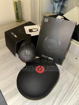 Beats Solo Pro – Active Noise Cancelling – Complete With Box Case