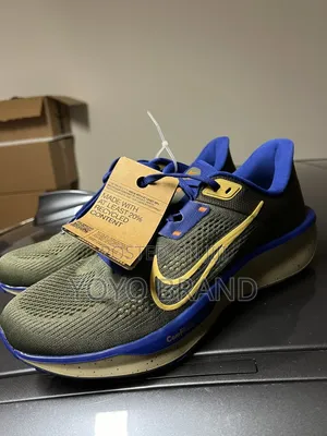 Nike Quest 6 Road Running Shoes